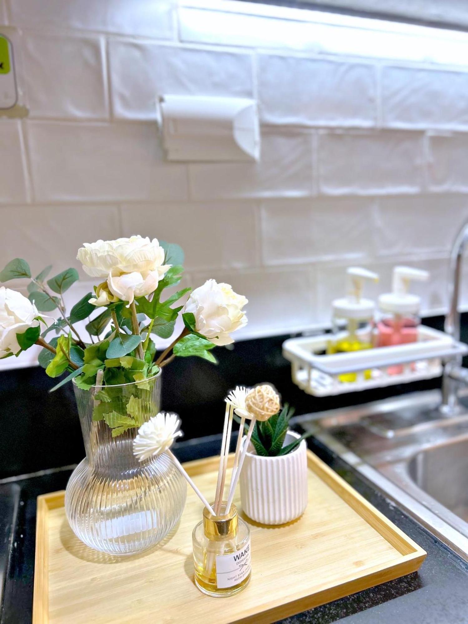 Cozypura Staycation Near Moa, Airport , With Free Fast Wifi, Netflix And Pay Parking Pasay Exterior foto